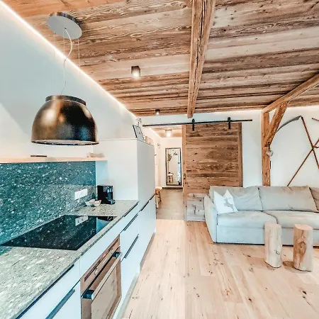 Oldwood Chalet By Alpenluxus フューゲン