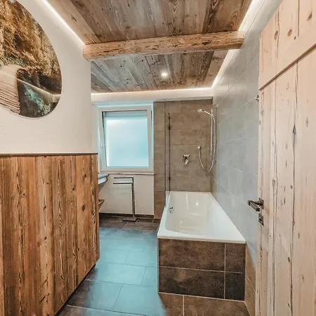 Oldwood Chalet By Alpenluxus