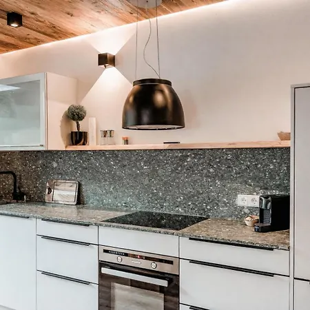 Oldwood - Alpenluxus Collection Fügen